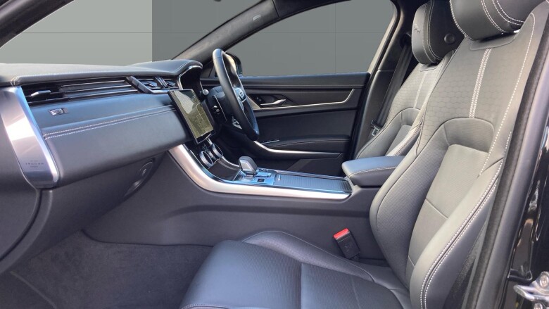 Jaguar XF 2.0 P250 R-Dynamic HSE Black 4dr Auto Petrol Saloon